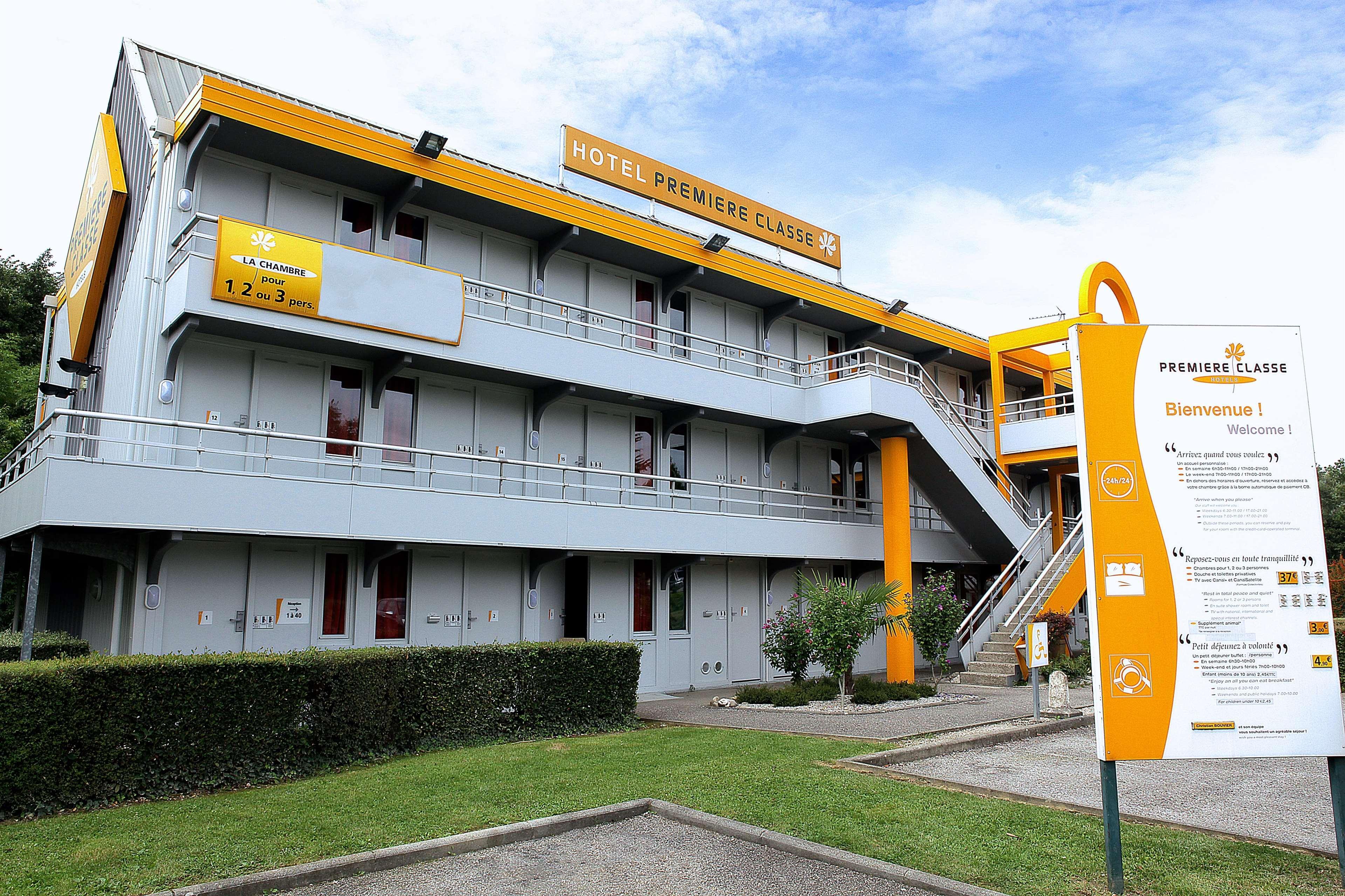 Premiere Classe Grenoble Nord Moirans Exterior photo