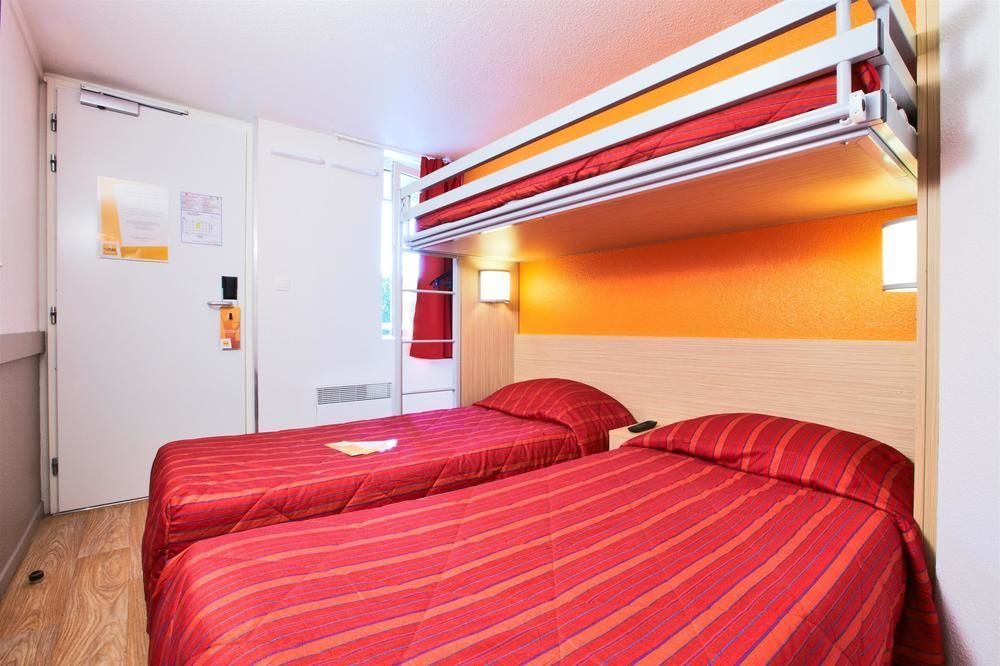 Premiere Classe Grenoble Nord Moirans Exterior photo